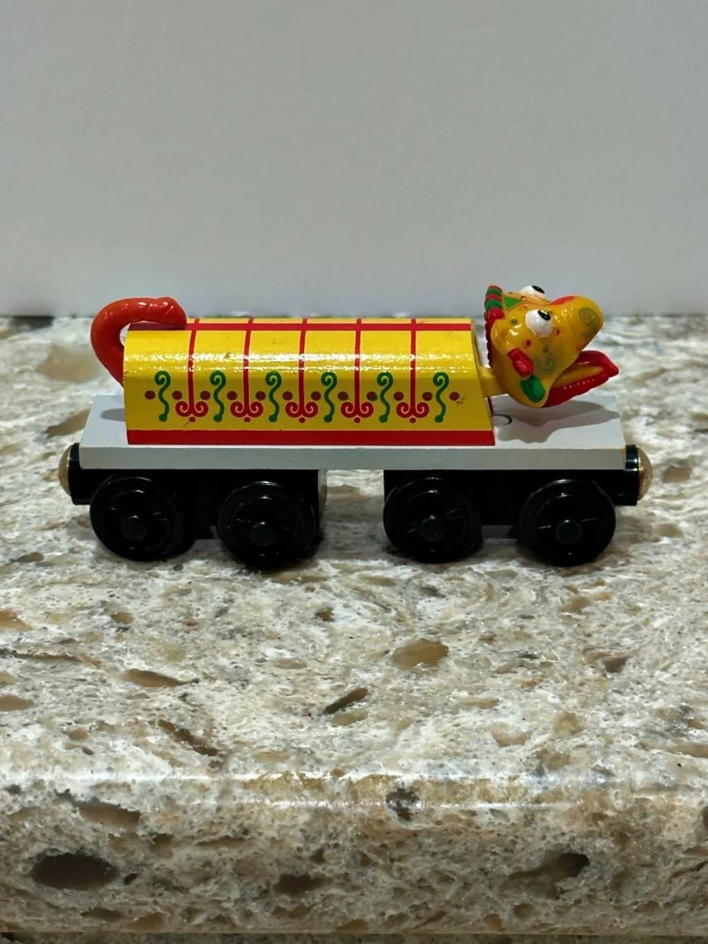 Thomas & Friends Wooden Railway CHINESE DRAGON Car Learning Curve 2000